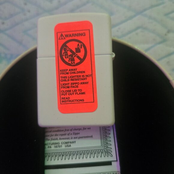 CAMEL filters Zippo lighter *new*never filled* rare cream case 5 sided print. - Picture 3 of 4